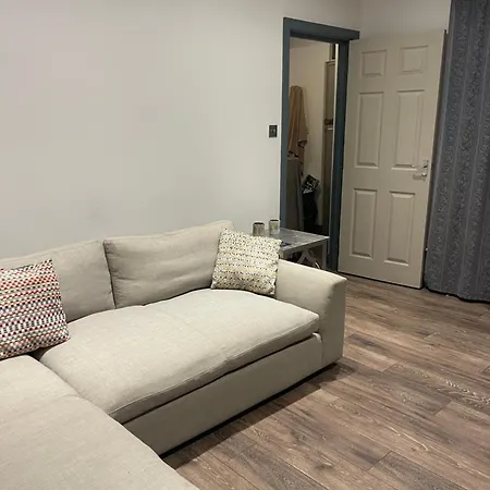 The Mount, 4 Bed In Leeds (West Yorkshire)