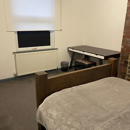 The Mount, 4 Bed In * Leeds (West Yorkshire)