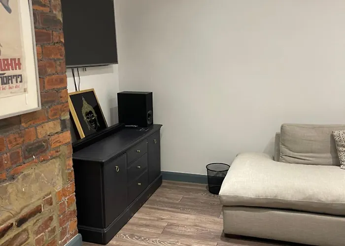 Апартаменти The Mount, 4 Bed In Лідс