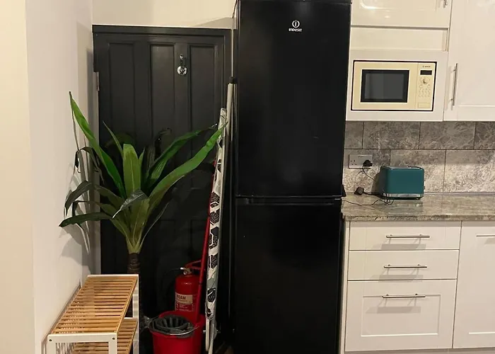 The Mount, 4 Bed In * לידס