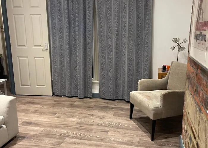 The Mount, 4 Bed In * Leeds (West Yorkshire)