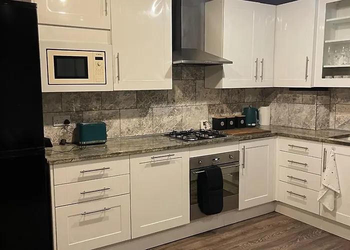 The Mount, 4 Bed In Apartment